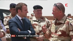 Vidéo 11 Mali E. Macron en chef des armées.mp4